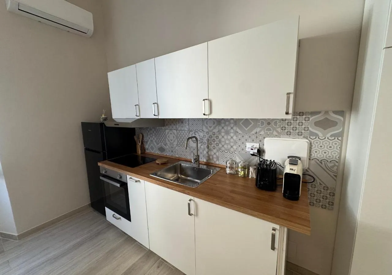 La Corte Reggio di Calabria 0*,  Włochy