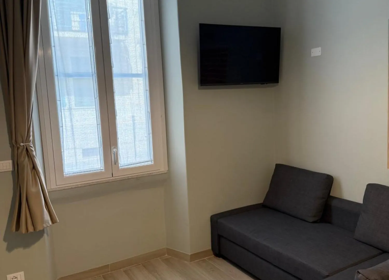 La Corte Reggio di Calabria 0*,  Włochy